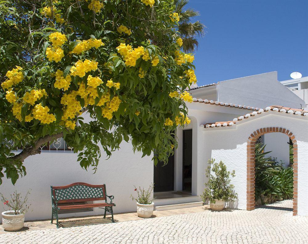 Lagos Village Exterior foto